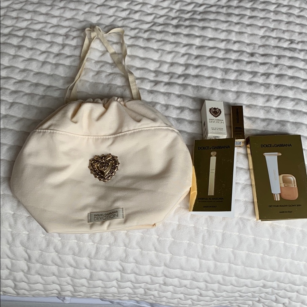 Dolce & Gabbana Cream Bag